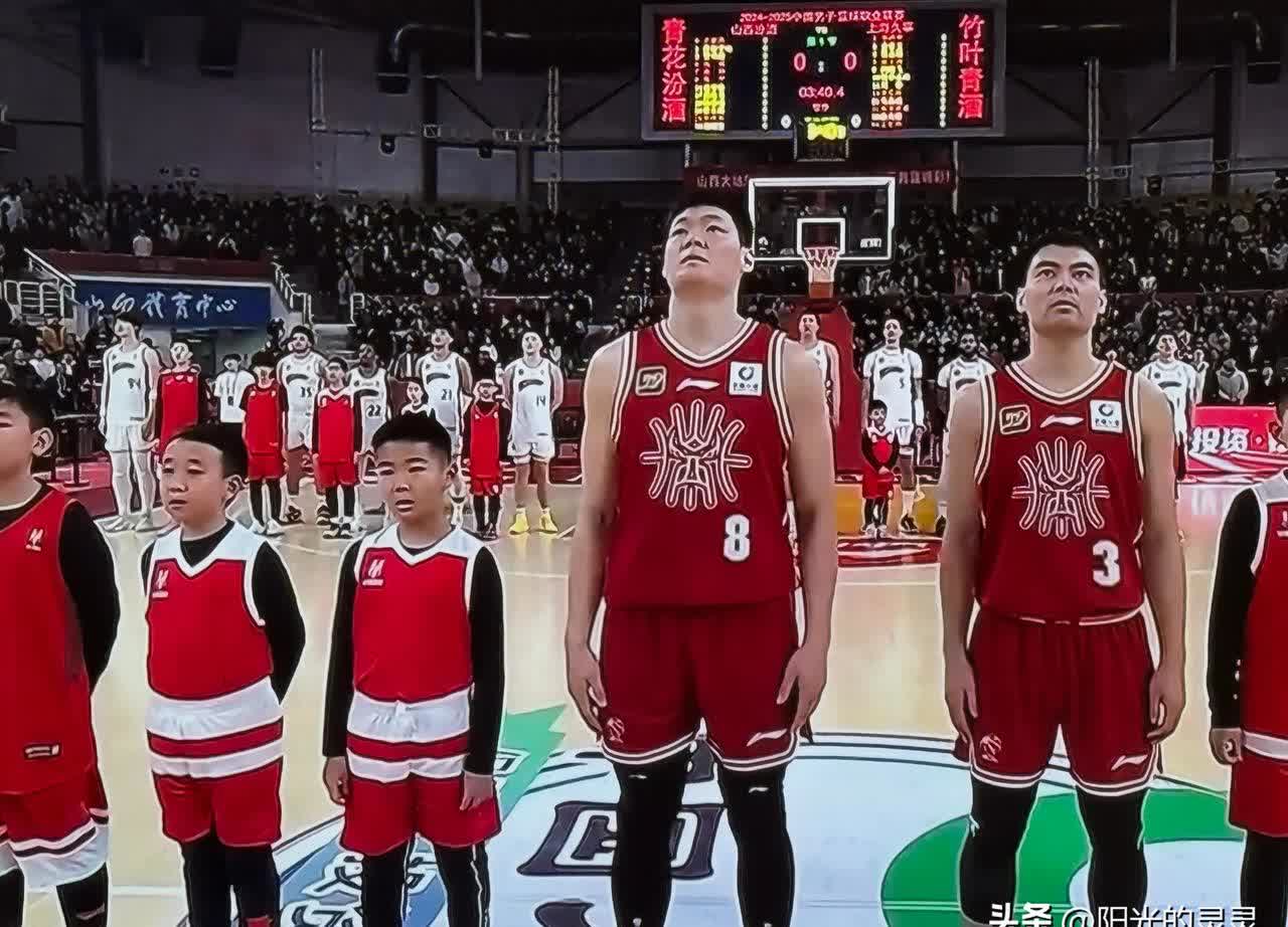 湖北男篮团结协作，抢得比赛胜利，实力超群的简单介绍