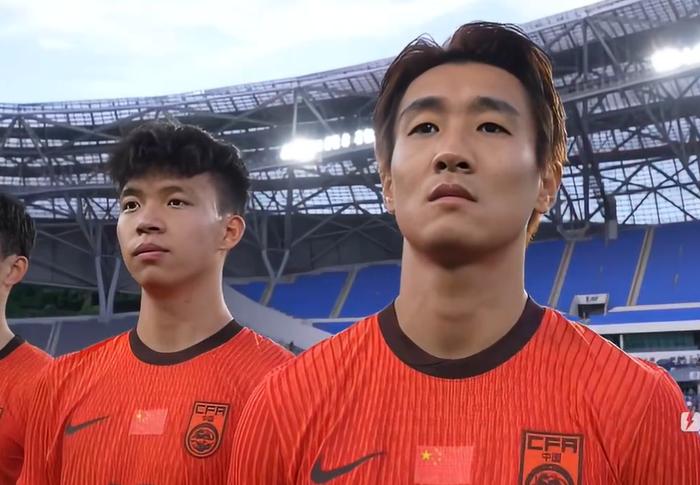 国足评分：颜骏凌张玉宁表现尚可后腰表现难如人意