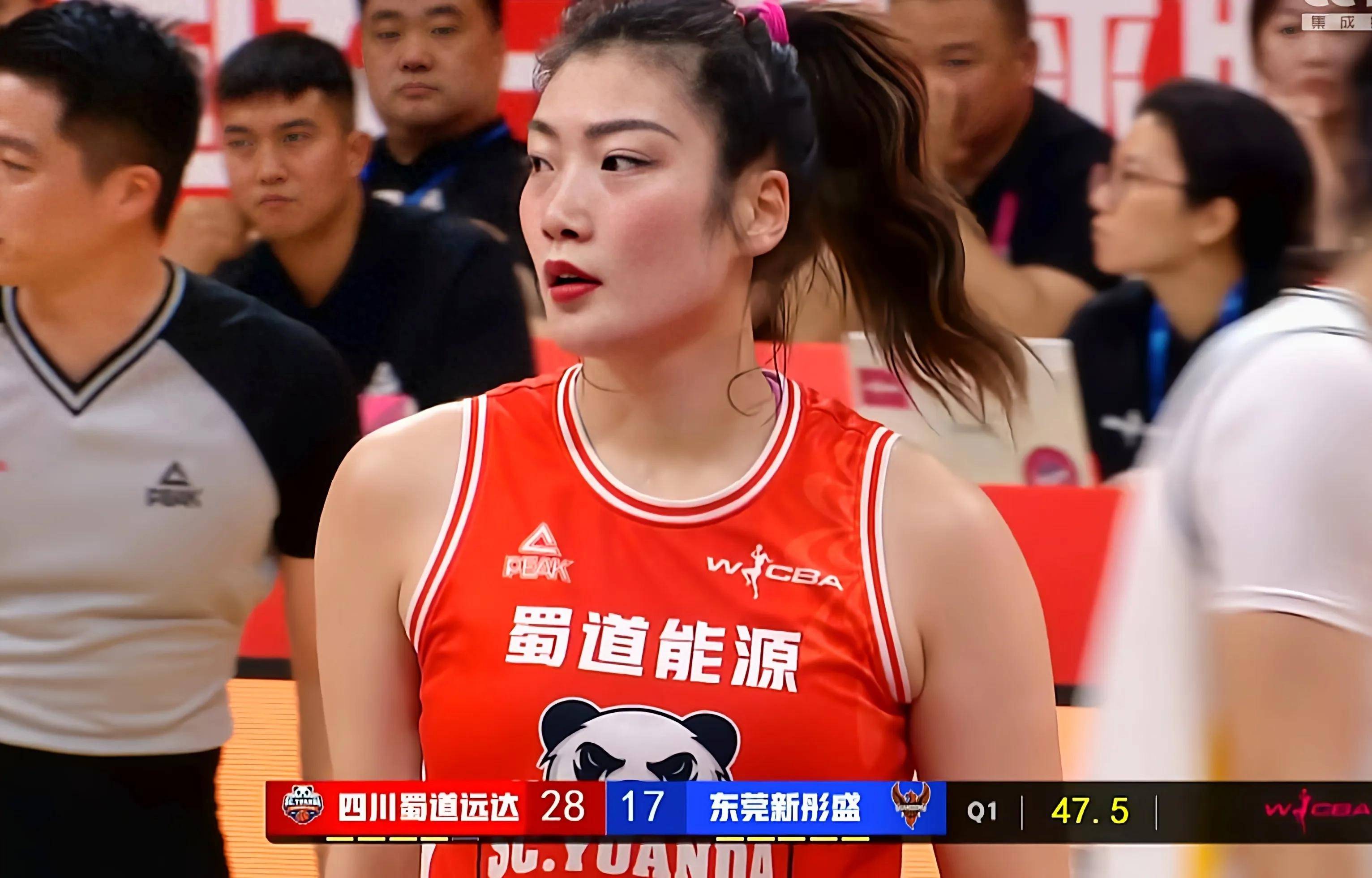 米洛什下课!四川女篮4年4换帅李梦+王思雨能夺回冠军吗(商洛13名干部职务调整)