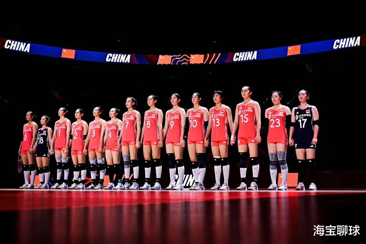 中国女排抵达波兰!总决赛之旅不被看好热身赛查漏补缺(中国女排比赛波兰女排2021)